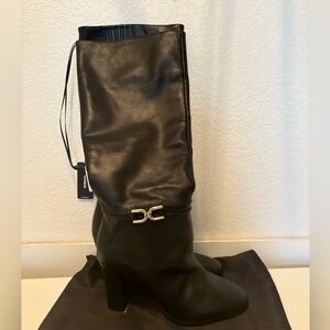 NWT Express Genuine Leather Black Knee High Heeled Boots 8